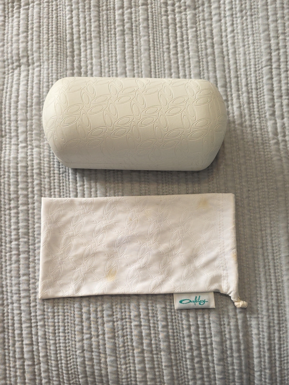 OAKLEY Hard Sunglasses Case White